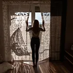 Zara *